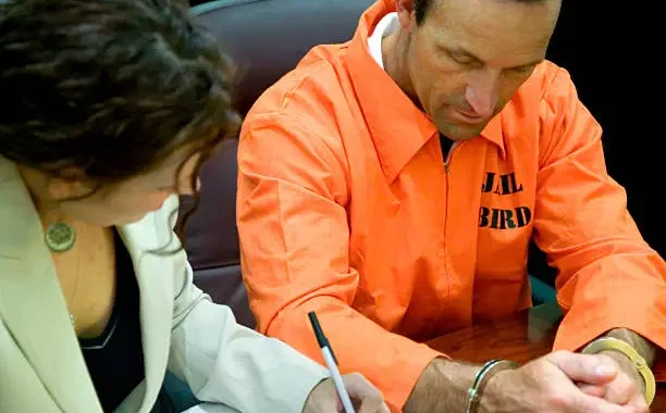 Why Hiring a Criminal Lawyer Early Can Make or Break Your Case