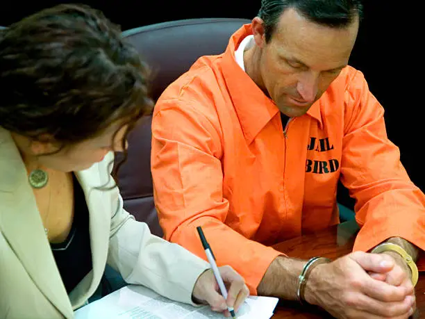 Why Hiring a Criminal Lawyer Early Can Make or Break Your Case